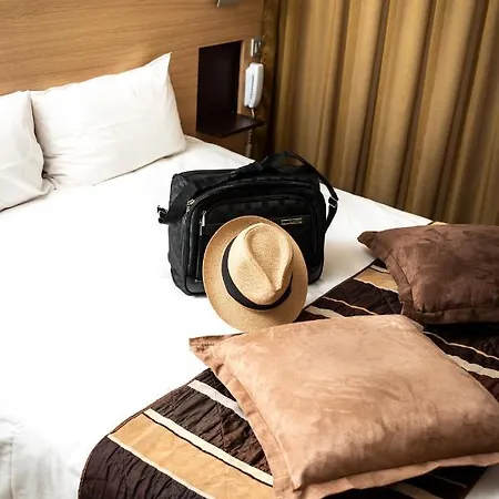 Adonis Gapotel Hotel