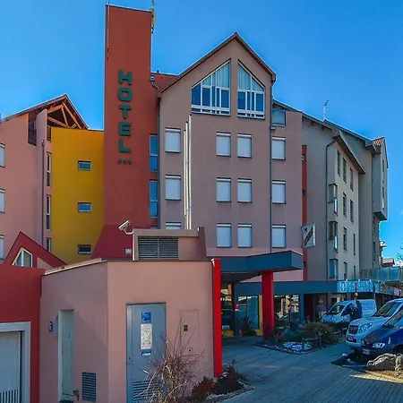 Adonis Gapotel 3*