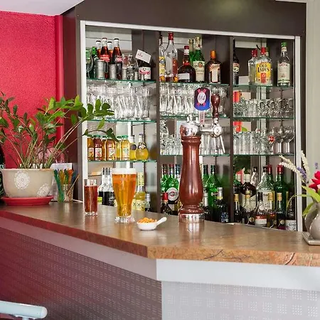 Adonis Gapotel Hotel 3*